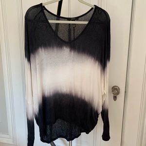 Tie dye black and white tunic